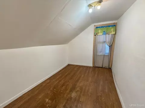 Bedroom - n1736 Spring Street, Vulcan, MI 49892 photo 3 of 3
