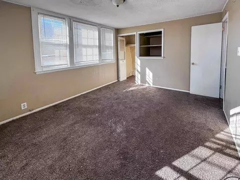 Bedroom - 854 Perry, Flint, MI 48504 photo 4 of 4