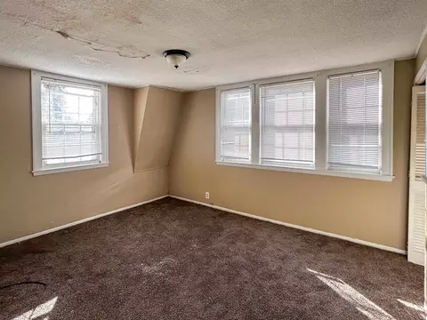 Bedroom - 854 Perry, Flint, MI 48504 photo 2 of 4