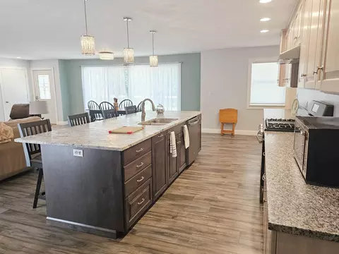 1735 S Fraser, Kawkawlin, MI 48631 photo 2