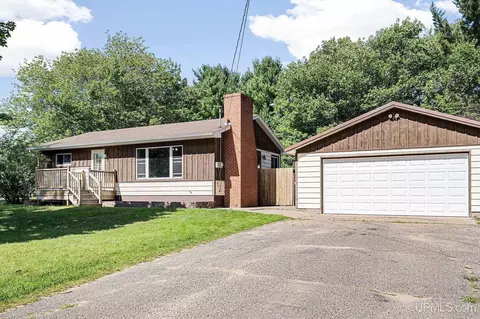 125 E Fairbanks, Marquette, MI 49855