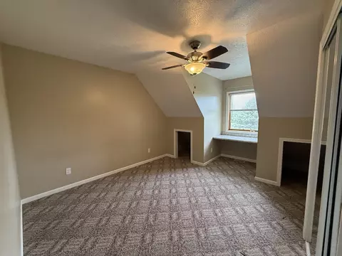Bedroom - 6464 E 100th, Newaygo, MI 49337 photo 3 of 6
