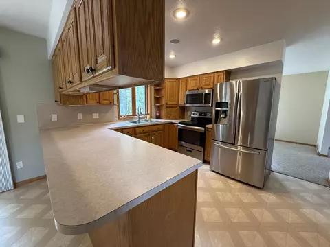 Kitchen - 6464 E 100th, Newaygo, MI 49337 photo 2 of 6