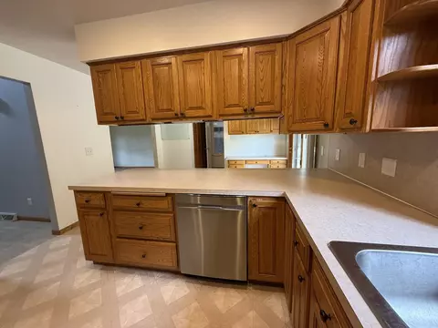 Kitchen - 6464 E 100th, Newaygo, MI 49337 photo 5 of 6