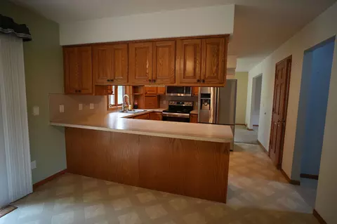 Kitchen - 6464 E 100th, Newaygo, MI 49337 photo 6 of 6