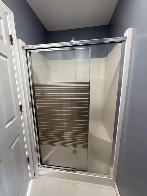 Bath - 6464 E 100th, Newaygo, MI 49337 photo 5 of 8