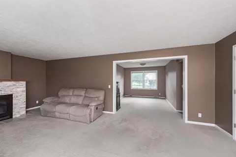 21700 Brookside N #33, Macomb, MI 48044 photo 5