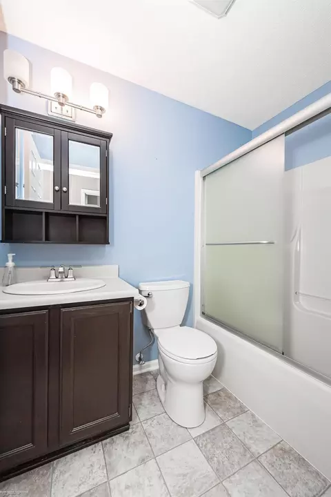 21700 Brookside N #33, Macomb, MI 48044 photo 25