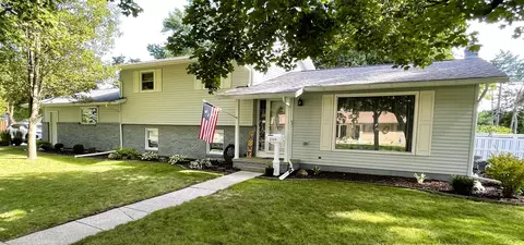 2108 E Wyllys, Midland, MI 48642