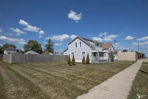Exterior - 17048 Quarry, Riverview, MI 48193 photo 1 of 6