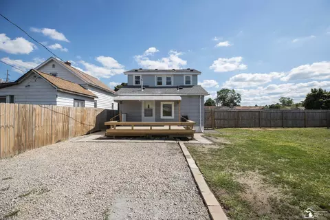 Exterior - 17048 Quarry, Riverview, MI 48193 photo 3 of 6