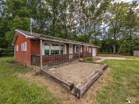 Exterior - 3615 Martell, Monroe, MI 48161 photo 9 of 9