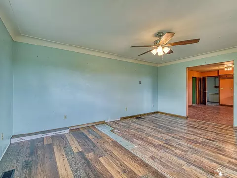 Living - 3615 Martell, Monroe, MI 48161 photo 1 of 5