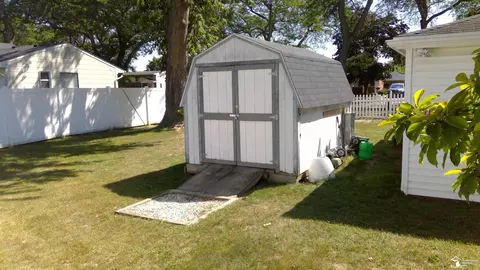 Exterior - 414 Theodore, Monroe, MI 48162 photo 6 of 6