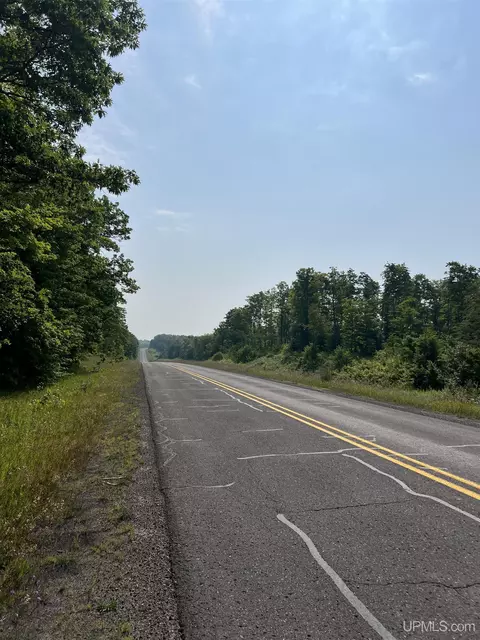 tbd Misery Bay, Toivola, MI 49965