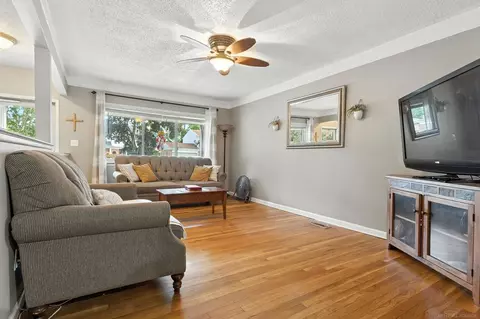 2403 Walter, Warren, MI 48092 photo 6