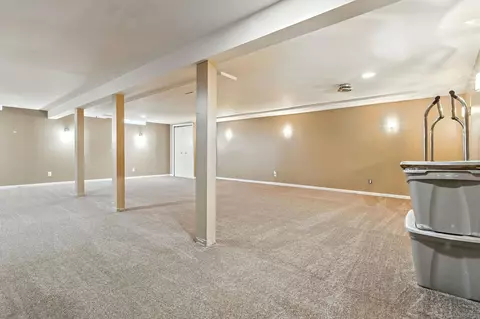 2403 Walter, Warren, MI 48092 photo 18
