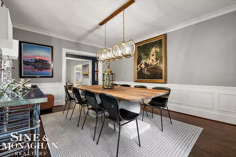 Dining - 870 Washington, Grosse Pointe, MI 48230 photo 2 of 3