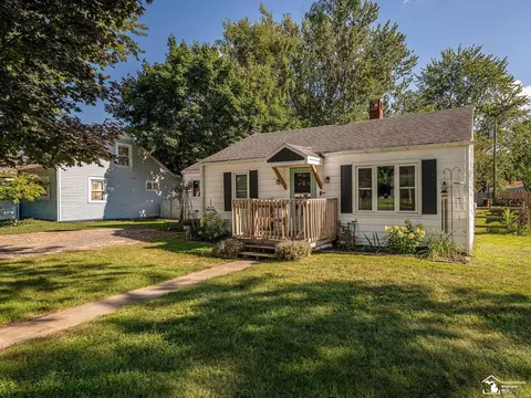 164 E Madison, Petersburg, MI 49270