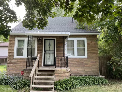1612 Iowa, Flint, MI 48506