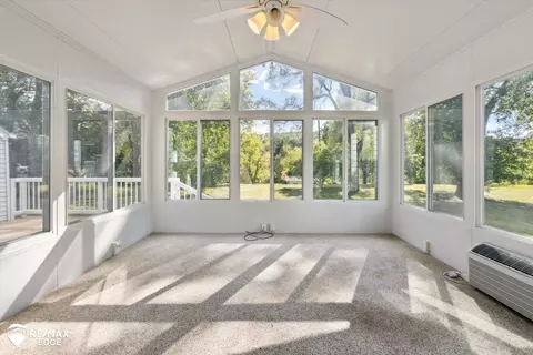 Exterior - 6363 Flushing, Flushing, MI 48433 photo 2 of 17