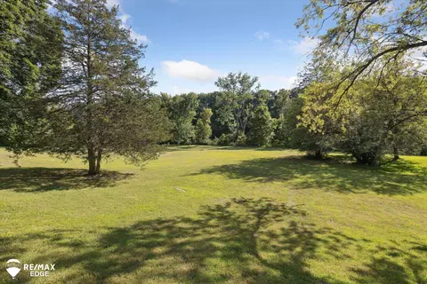 Exterior - 6363 Flushing, Flushing, MI 48433 photo 15 of 17