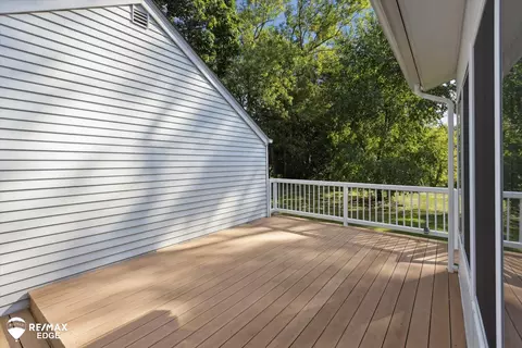 Exterior - 6363 Flushing, Flushing, MI 48433 photo 10 of 17