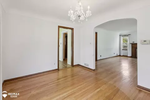 Living - 6363 Flushing, Flushing, MI 48433 photo 6 of 6
