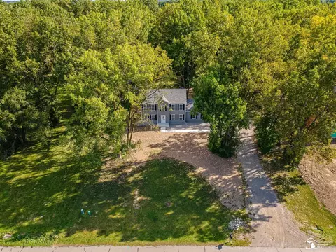 2871 Nadeau, Monroe, MI 48162 photo 3