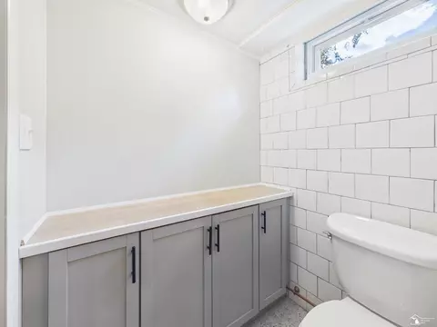 Bath - 155 Lavender, Monroe, MI 48162 photo 14 of 14