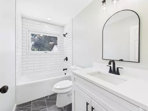 Bath - 155 Lavender, Monroe, MI 48162 photo 1 of 14