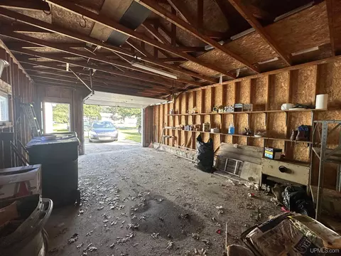 11 Mapleview, Gladstone, MI 49837 photo 18