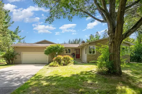 75 S Leealan, Midland, MI 48640