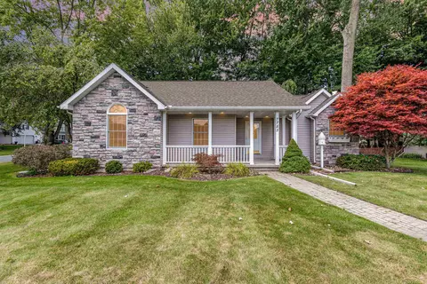 7753 Teaberry, Freeland, MI 48623