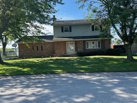 2924 Imperial, Bay City, MI 48706