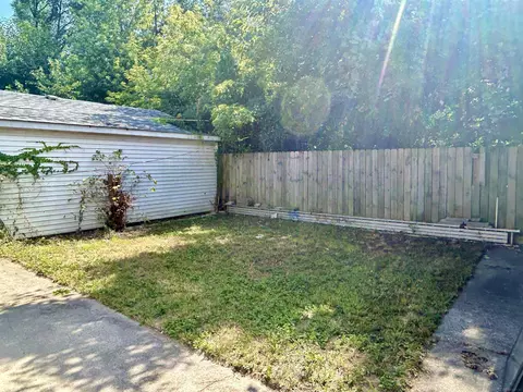 Exterior - 9892 E Outer, Detroit, MI 48224 photo 4 of 5