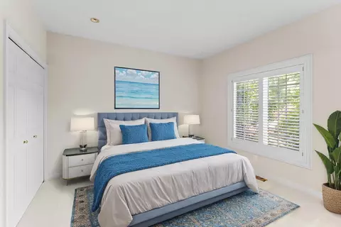 Bedroom - 3300 Fieldstone, Flushing, MI 48433 photo 7 of 8