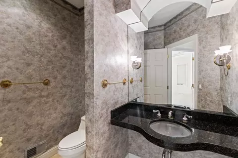Bath - 3300 Fieldstone, Flushing, MI 48433 photo 1 of 6