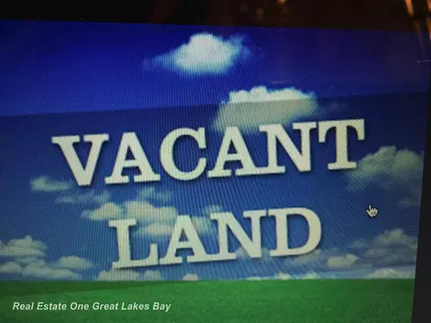 3030 N Water, Bay City, MI 48708