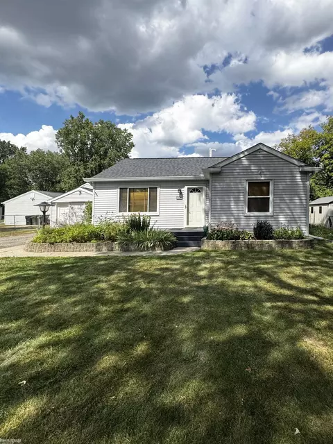 6161 Cotter, Sterling Heights, MI 48314
