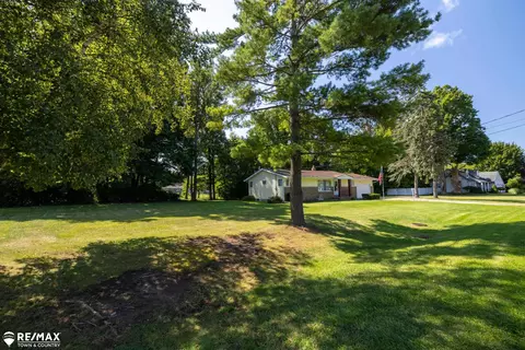 Exterior - 6543 Dalton, Flushing, MI 48433 photo 6 of 6