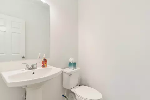 Bath - 51376 Maple Leaf, Macomb, MI 48042 photo 1 of 5