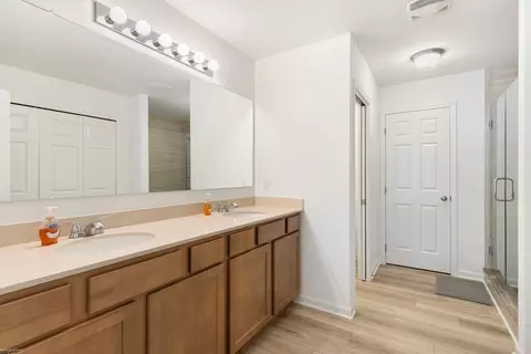 Entry Way - 51376 Maple Leaf, Macomb, MI 48042 photo 3 of 4