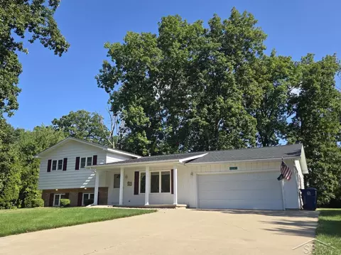 1141 N Dawn, Freeland, MI 48623