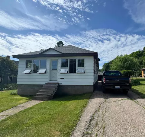211 Michigan, Crystal Falls, MI 49920