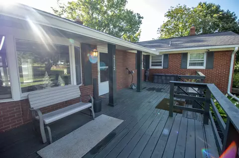 Exterior - 2112 Morrish, Flushing, MI 48433 photo 5 of 27