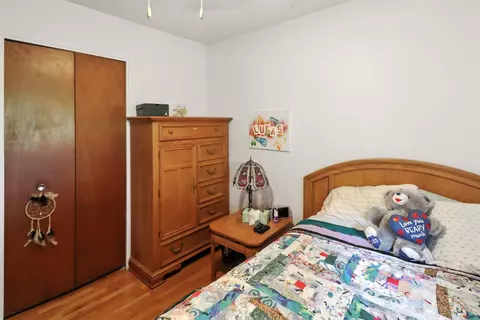 Bedroom - 2112 Morrish, Flushing, MI 48433 photo 2 of 9