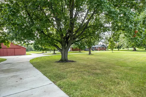 Exterior - 2112 Morrish, Flushing, MI 48433 photo 24 of 27
