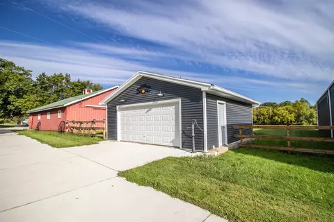 Exterior - 2112 Morrish, Flushing, MI 48433 photo 9 of 27