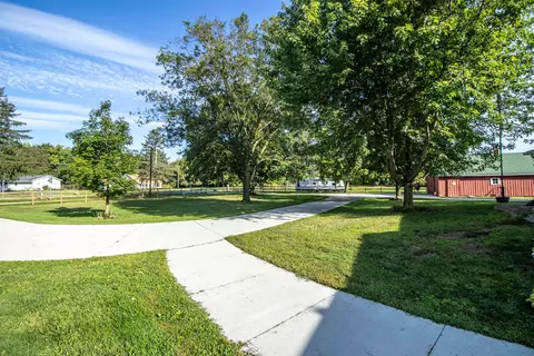 Exterior - 2112 Morrish, Flushing, MI 48433 photo 23 of 27